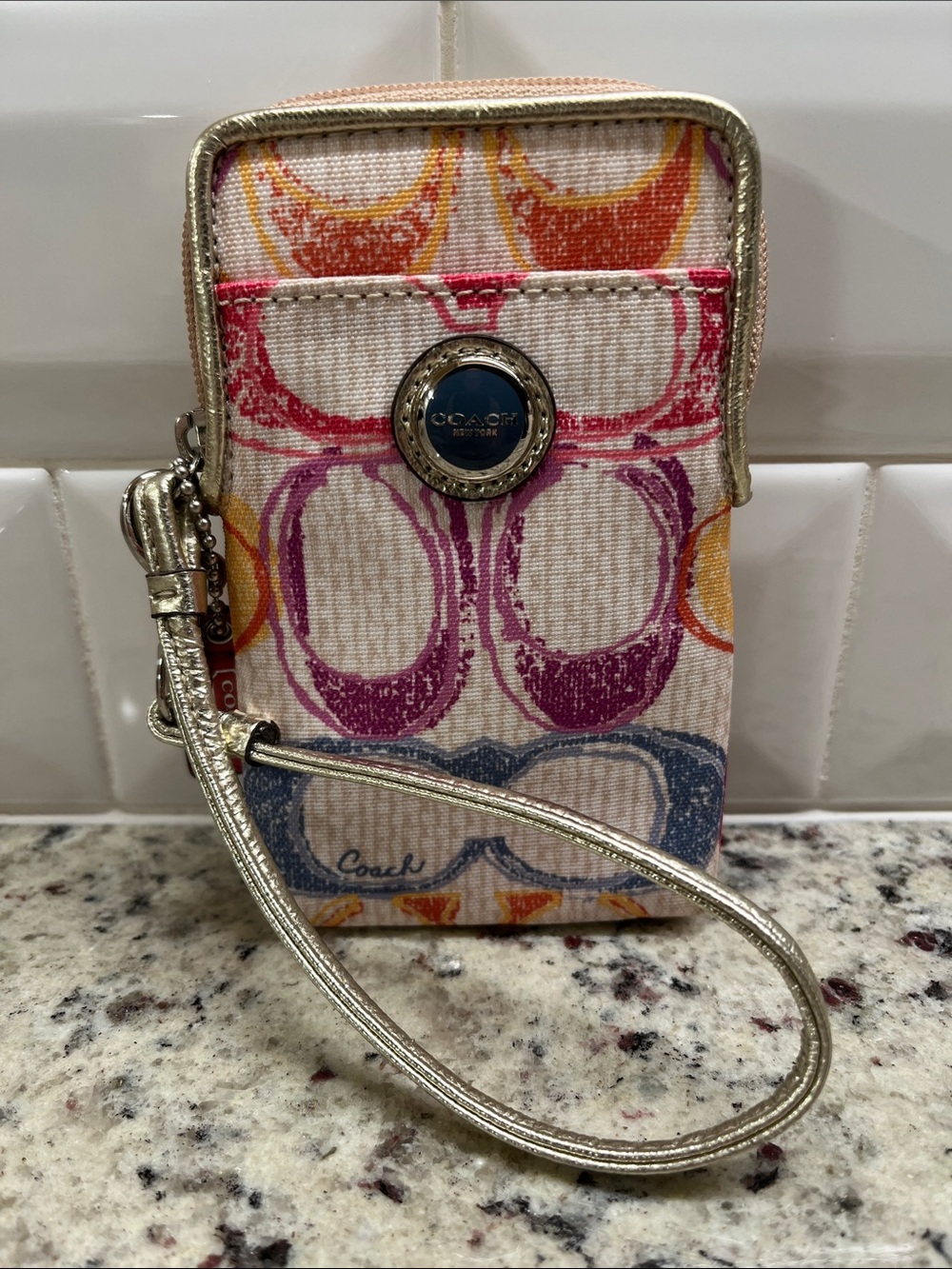 Coach Poppy Signature C Graffiti Wristlet Accessory Pouch NWOT